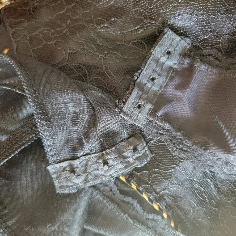Vintage 90s Sachet Teddy Bodysuit NWT Black Lace Underwire Snap Crotch Whistle M